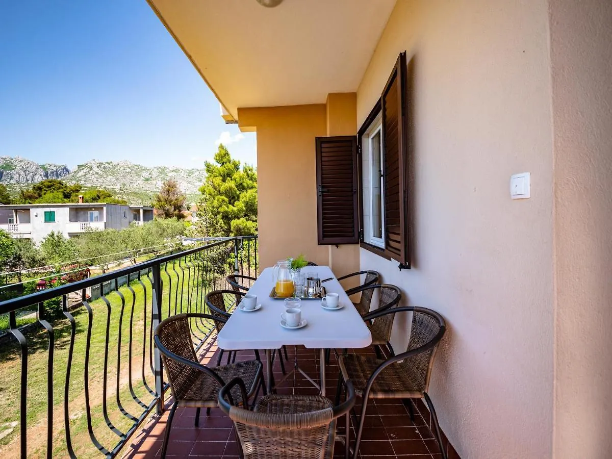 Apartments Zora Seline 0*,  Croatia
